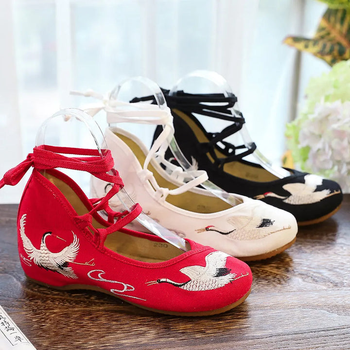 Cignella Crane™ Embroidered Shoes