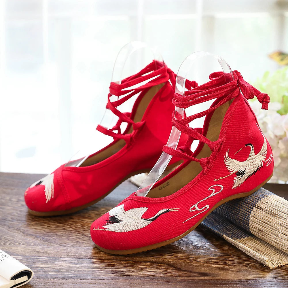 Cignella Crane™ Embroidered Shoes