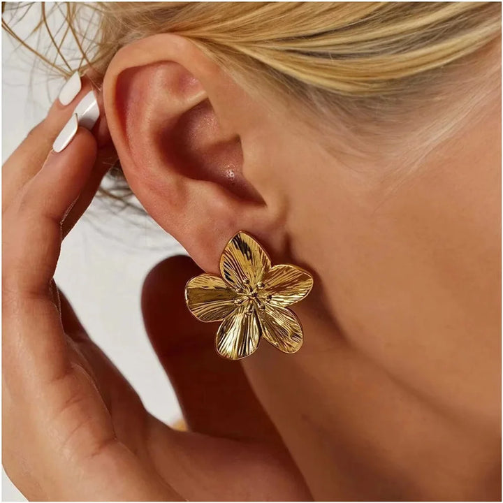 Hibiscus Bloom Earrings
